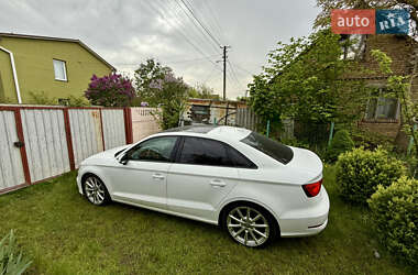 Седан Audi A3 2015 в 