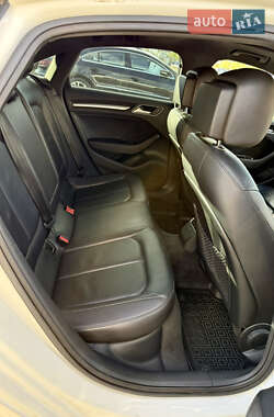 Седан Audi A3 2015 в 