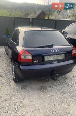 Хэтчбек Audi A3 1999 в 