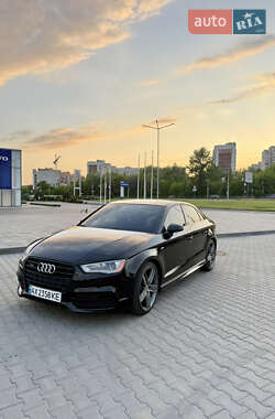 Седан Audi A3 2016 в Харькове