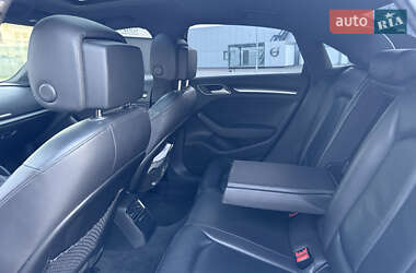 Седан Audi A3 2016 в 