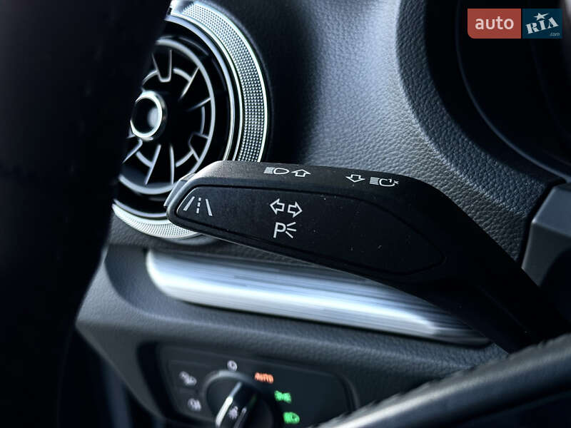 Седан Audi A3 2018 в Києві
