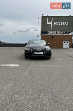 Седан Audi A3 2015 в Киеве