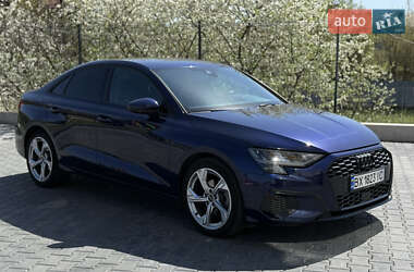 Седан Audi A3 2021 в 