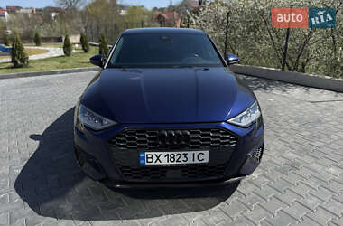 Седан Audi A3 2021 в 