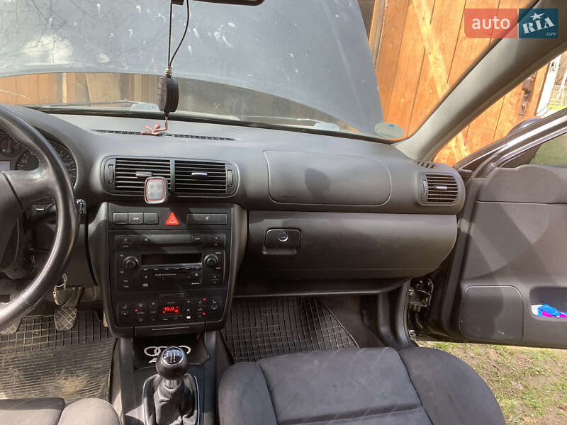 Хетчбек Audi A3 2002 в Верховині