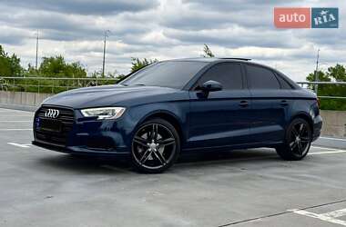 Седан Audi A3 2016 в Києві