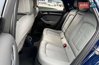 Седан Audi A3 2016 в 