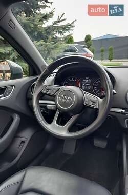 Седан Audi A3 2017 в 