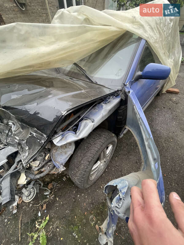 Хэтчбек Audi A3 2000 в Черновцах