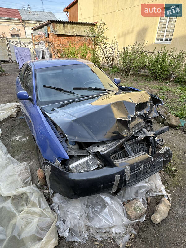 Хэтчбек Audi A3 2000 в Черновцах