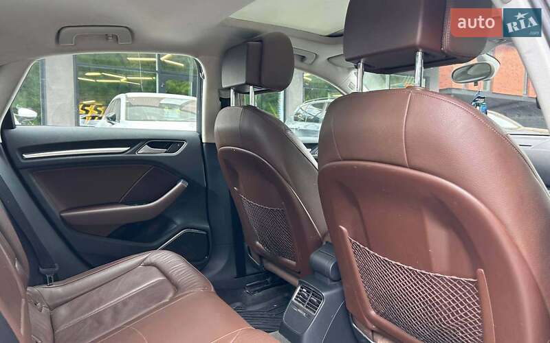 Седан Audi A3 2014 в Черновцах