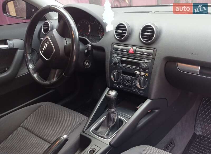 Хетчбек Audi A3 2006 в Кропивницькому