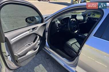 Седан Audi A3 2014 в 