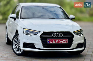 Хэтчбек Audi A3 2020 в 