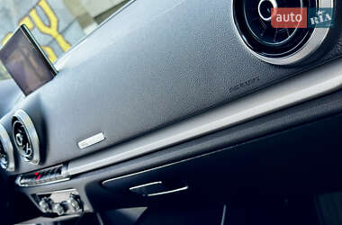 Хэтчбек Audi A3 2020 в 