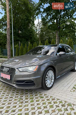 Хэтчбек Audi A3 2016 в 