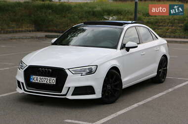 Седан Audi A3 2015 в 