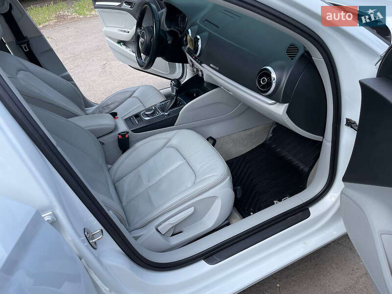 Седан Audi A3 2015 в Кривом Роге фото 13 Седан Audi A3 2015 в Кривом Роге