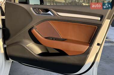 Седан Audi A3 2015 в 