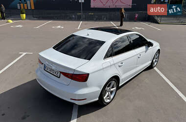 Седан Audi A3 2015 в 