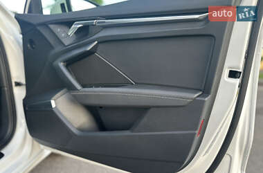 Седан Audi A3 2022 в 