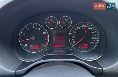Хетчбек Audi A3 2006 в 