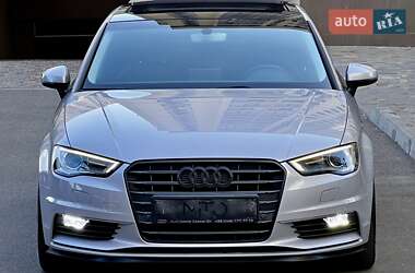 Седан Audi A3 2016 в 