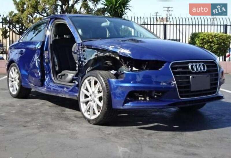 Седан Audi A3 2015 в Казатине
