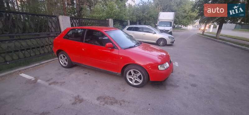 Хэтчбек Audi A3 1999 в Кропивницком