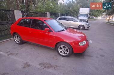 Хэтчбек Audi A3 1999 в 