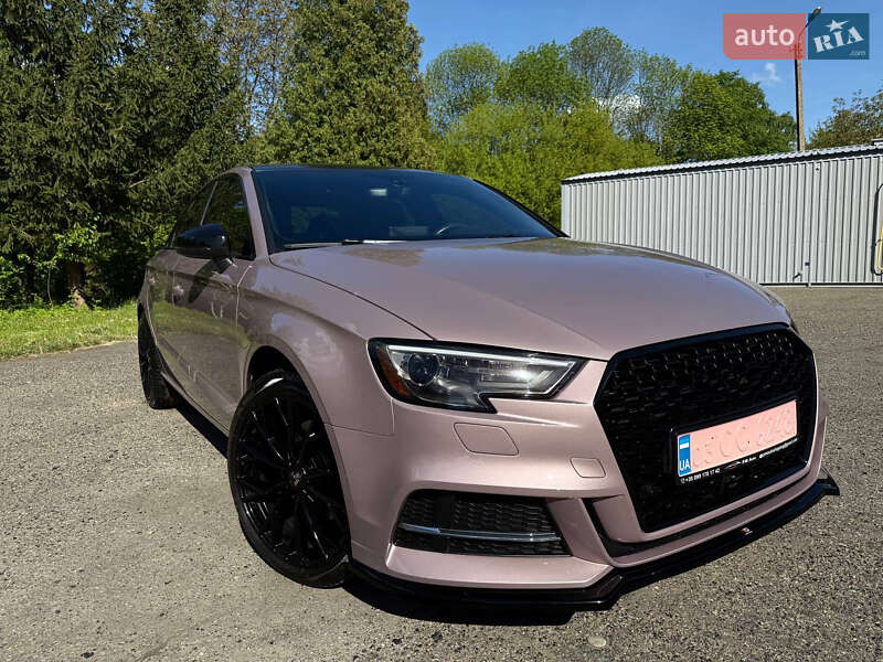 Седан Audi A3 2019 в Бурштыне