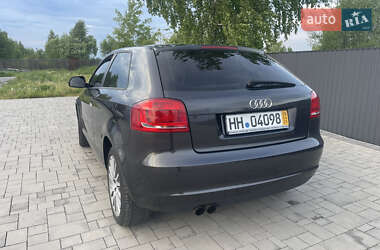 Хэтчбек Audi A3 2009 в 