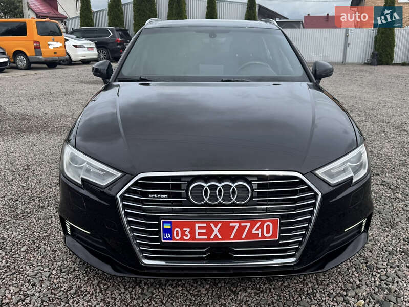 Хэтчбек Audi A3 2017 в Луцке