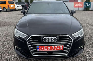 Хетчбек Audi A3 2017 в 