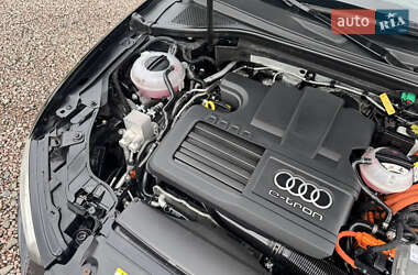 Хетчбек Audi A3 2017 в 