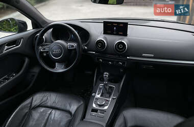 Седан Audi A3 2016 в 