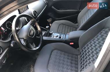 Хэтчбек Audi A3 2014 в 
