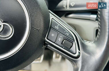 Седан Audi A3 2016 в 