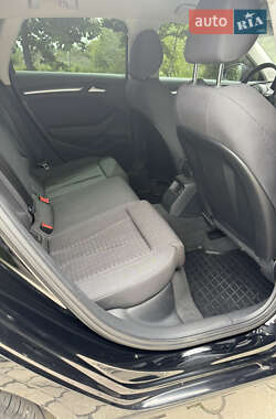 Хэтчбек Audi A3 2015 в 