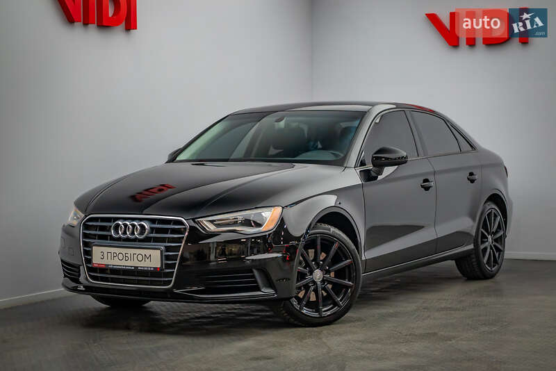 Седан Audi A3 2015 в 