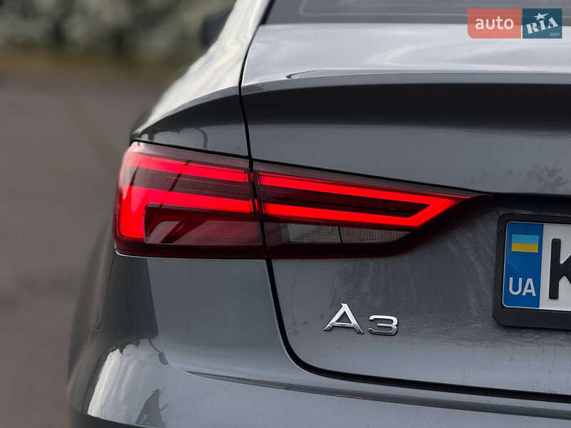Седан Audi A3 2019 в Кривом Роге