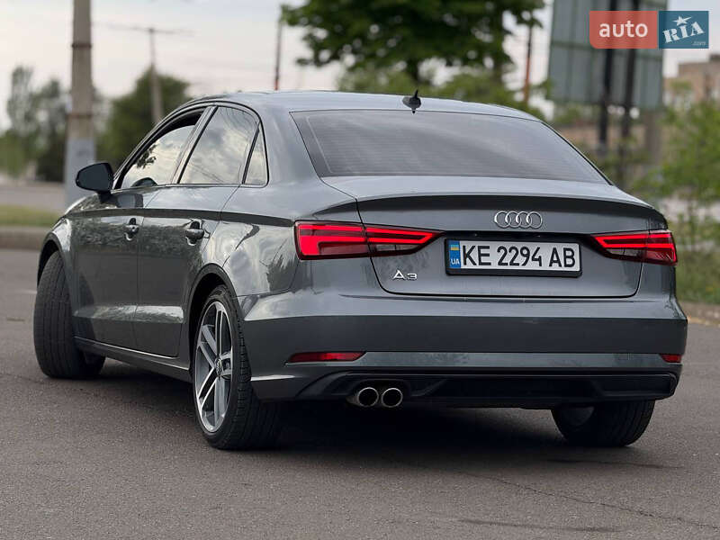 Седан Audi A3 2019 в Кривом Роге