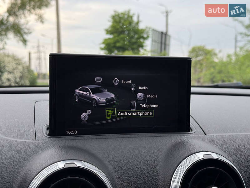 Седан Audi A3 2019 в Кривом Роге