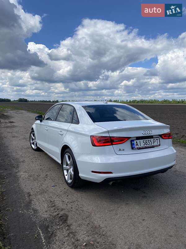 Седан Audi A3 2014 в Белой Церкви