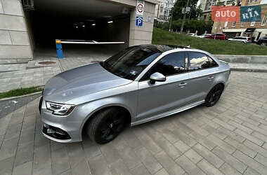 Седан Audi A3 2017 в 