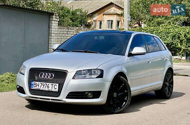 Хэтчбек Audi A3 2008 в 