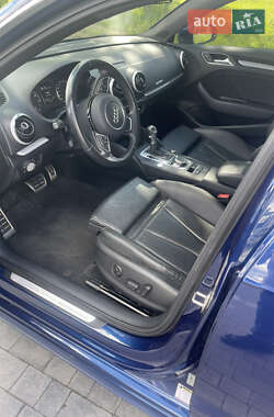 Хэтчбек Audi A3 2016 в 