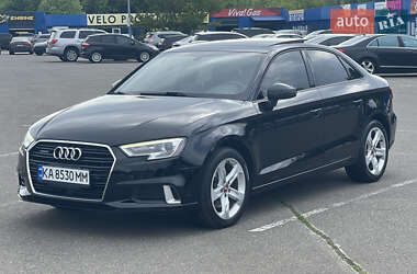 Седан Audi A3 2017 в 