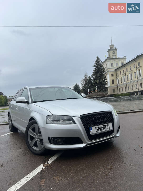 Хетчбек Audi A3 2008 в 